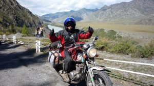 Rallies solidarios, Por Ricardo Fité ("No le digas a la mama que me he ido a Mongolia en moto")