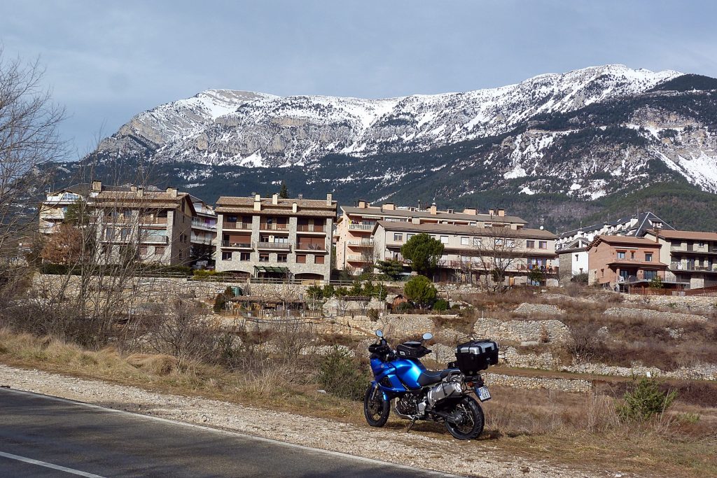 Ruta en moto por la Carretera del Cadí: Sant Llorenç de Morunys