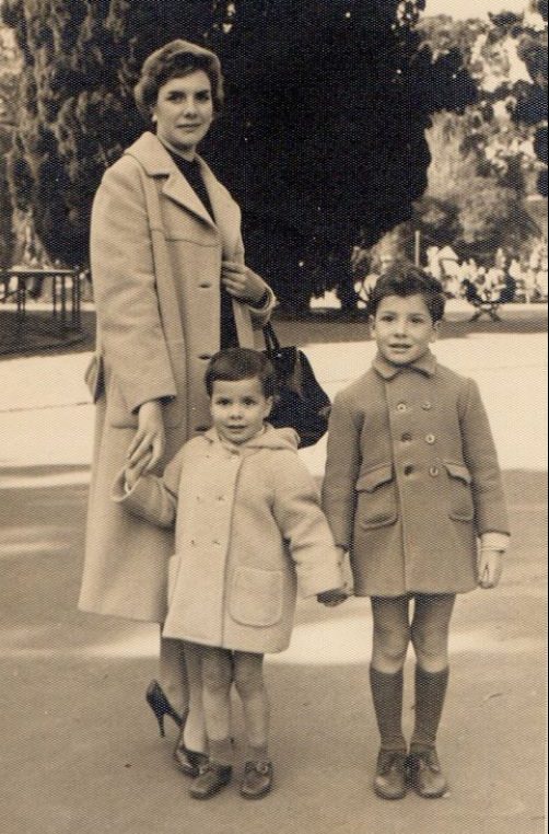 Emilio Scotto con su familia
