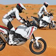 DesertX 2022, la Ducati más aventurera
