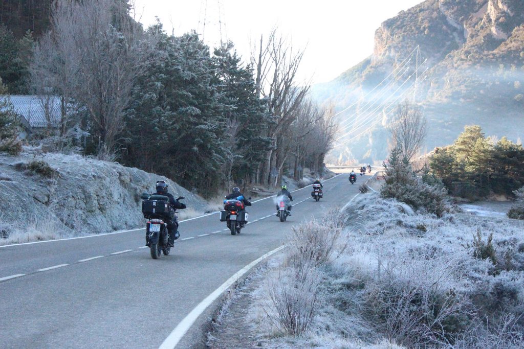 Motoristas en ruta: Reunión Invernal de Arguis.
