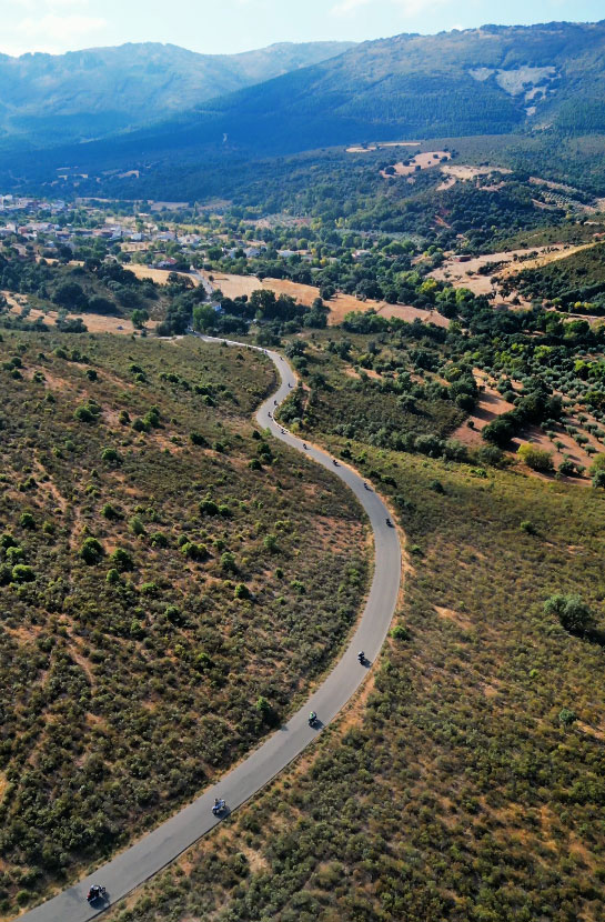 Al fondo, los Montes de Toledo.