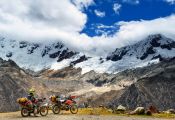 La Cordillera Blanca, en moto