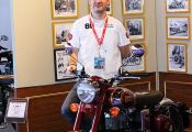 MotoMadrid: Stand Royal Enfield