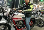 Motoh! Moto Guzzi v7 scrambler