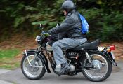 Colombres, el museo viviente de la moto clásica