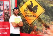 Charly Sinewan