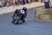 Homenaje a Ángel Nieto en el 58º Gran Premio de Velocidad de La Bañeza.
