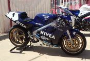 Homenaje a Ángel Nieto en el 58º Gran Premio de Velocidad de La Bañeza.