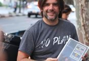Carlos García Portal, con su esperadísimo primer libro.